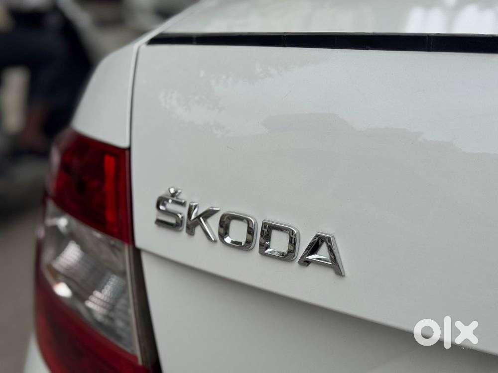 Skoda Octavia 1.8 Tsi At Style Plus, 2017, Petrol