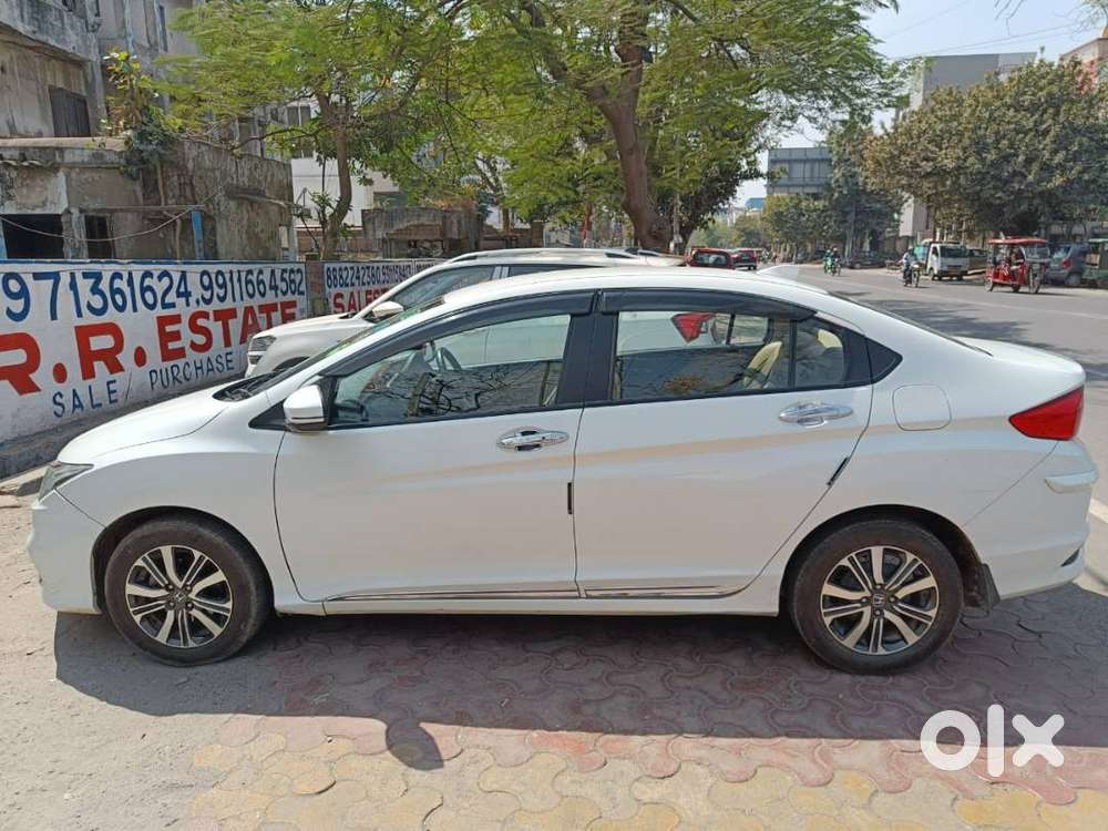 Honda City 2019  V Mt  Petrol  Push Start  Cruise Control