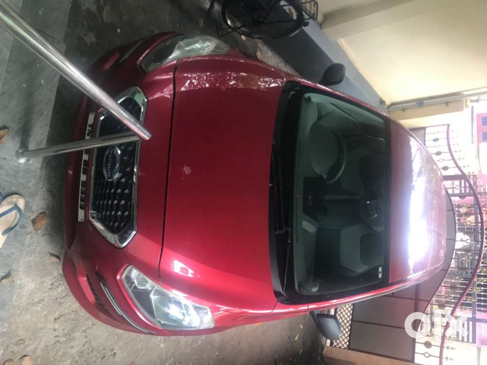Datsun Go Plus , Red Car , Location Karungal, Chentharai
