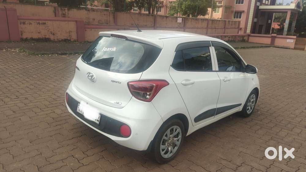 Hyundai Grand I10 Sportz 1.2 Kappa Vtvt, 2017, Petrol