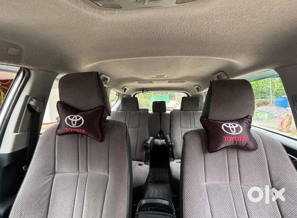 Innova Crysta 2.4 Gx Plus