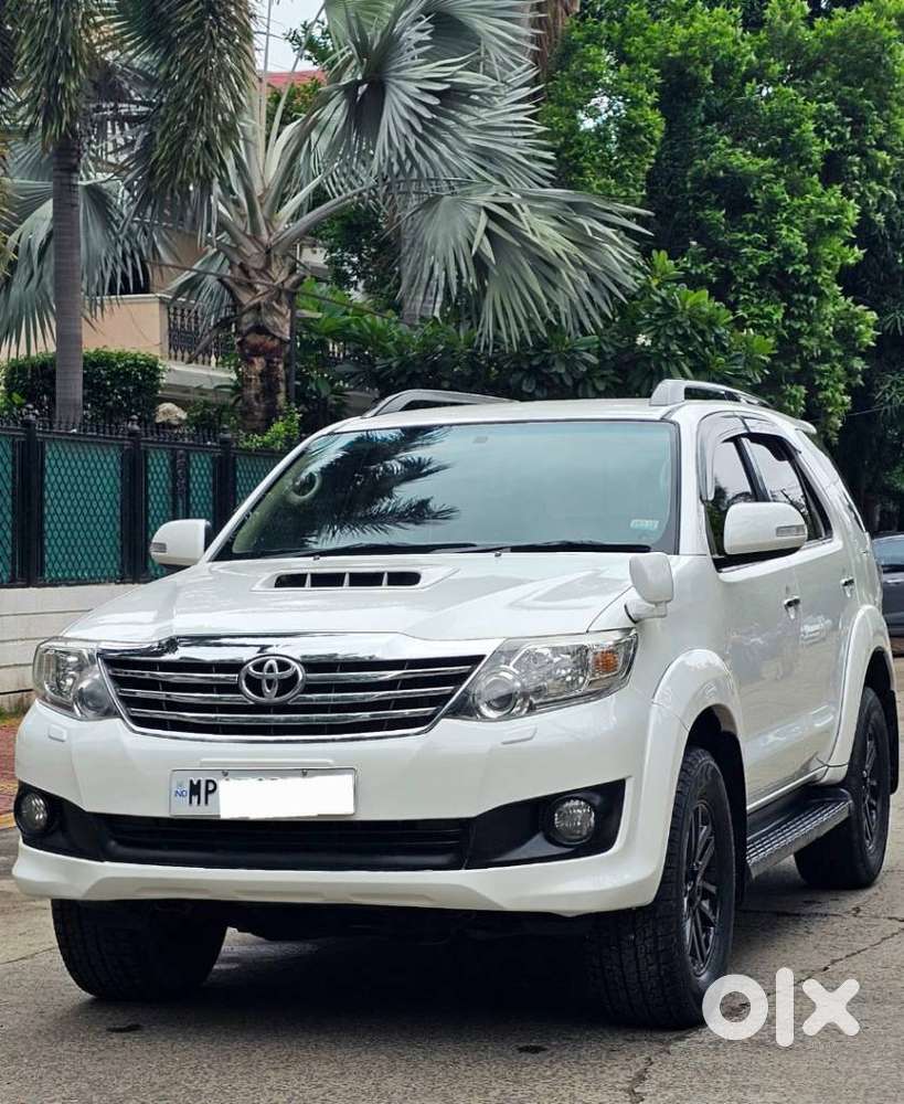 Toyota Fortuner 3.0 4x2 Mt, 2012, Diesel