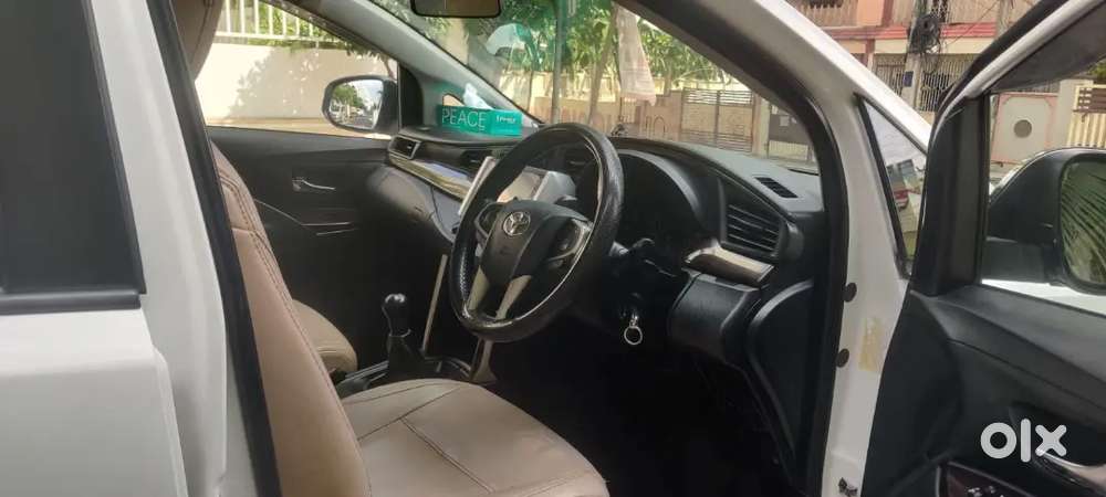 Toyota Innova Crysta 2.4 Mt 2019