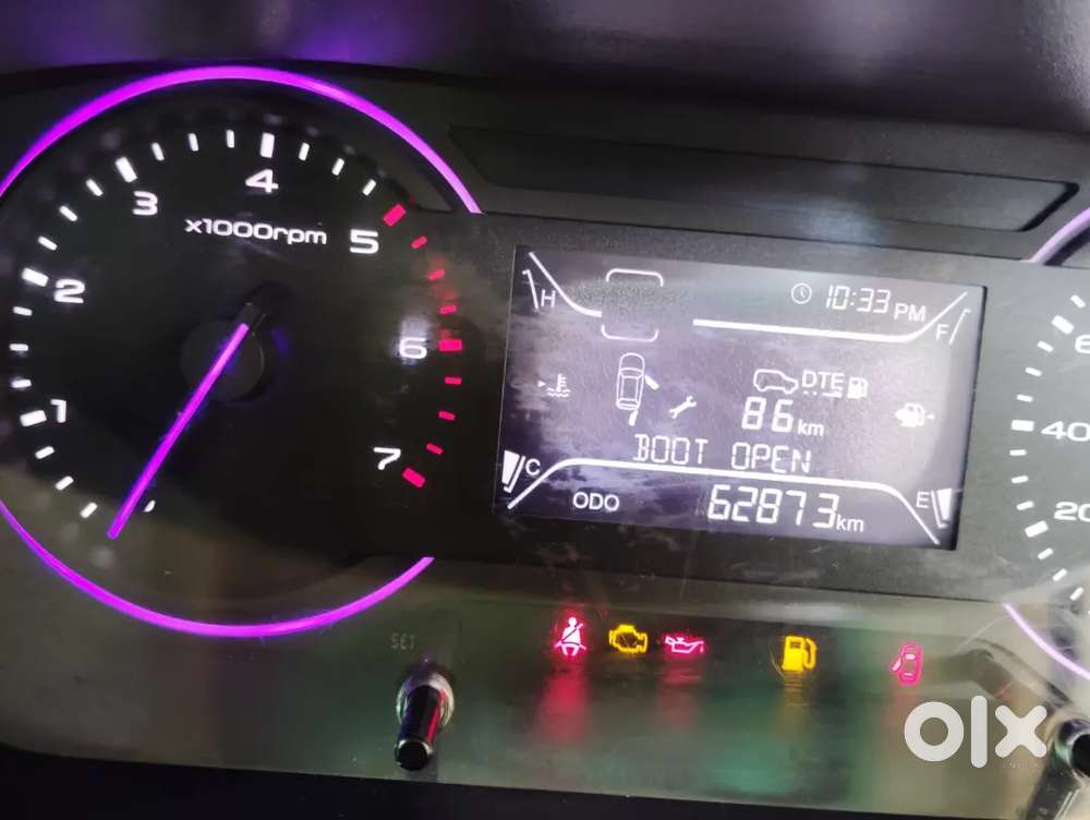 Mahindra Marazzo Diesel 2019