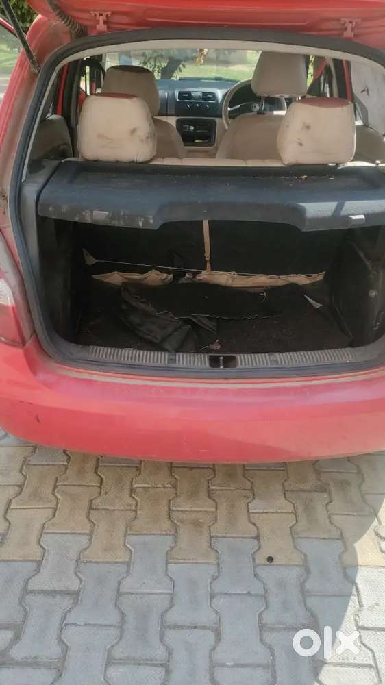 Skoda Fabia With Airbags In Through Away Price