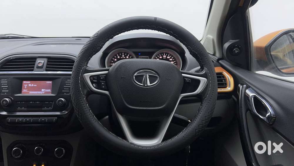 Tata Tiago Xz, 2016, Petrol