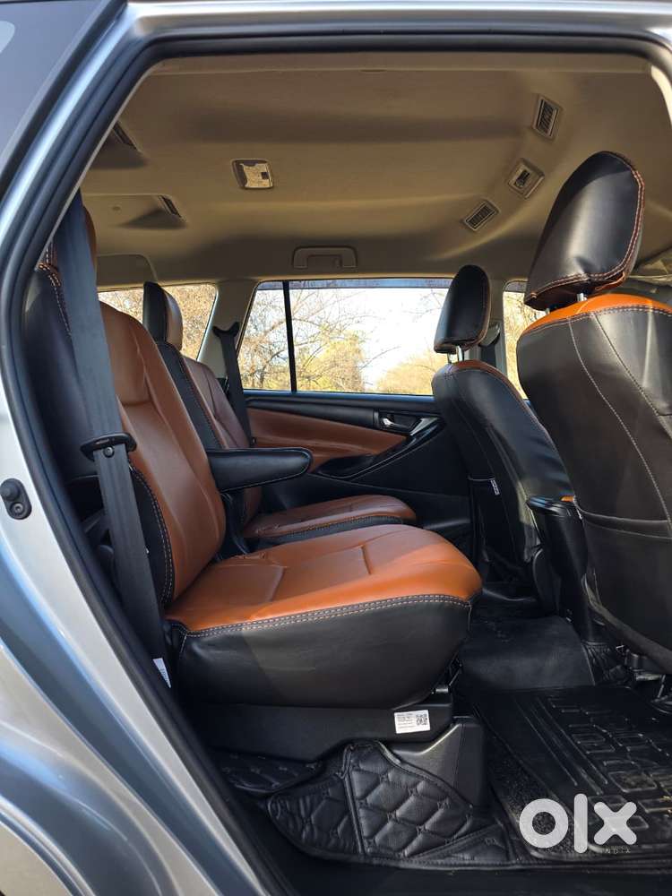 Toyota Innova Crysta [2020-ongoing] 2.4 Gx 7 Str, 2026, Diesel