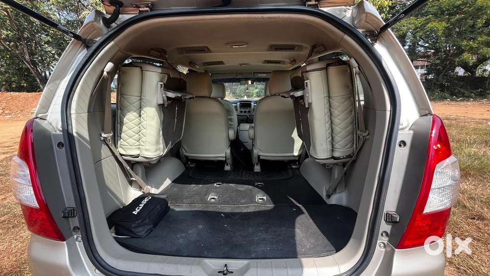 Toyota Innova 2013 Diesel 160000 Km Driven