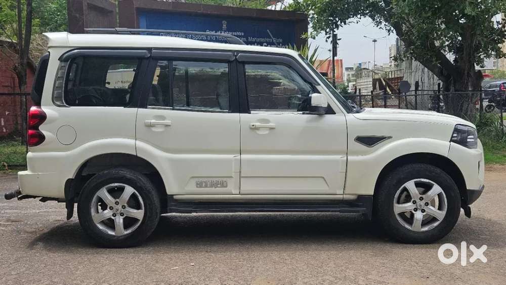 Mahindra Scorpio Classic, 2022, Diesel