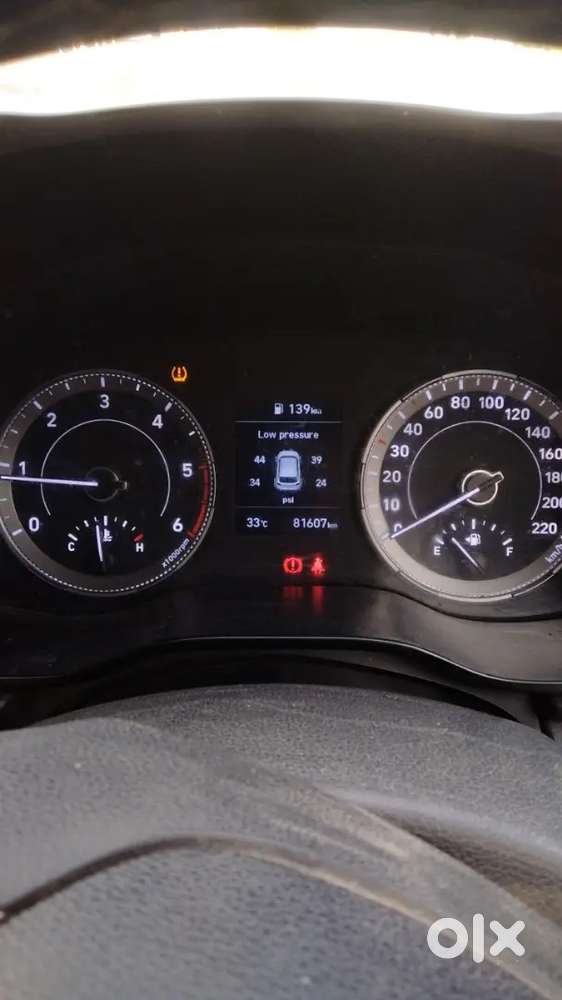Hyundai Venue 2022 Diesel Well Maintained
