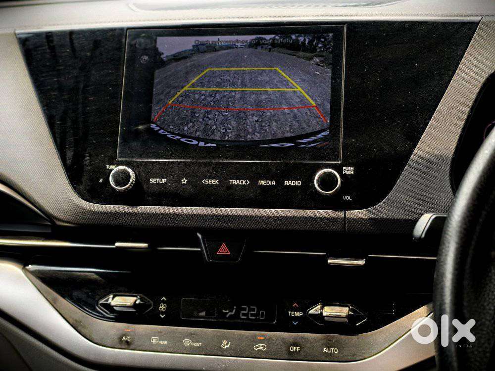 Kia Carens 1.4 Prestige Turbo 7 Str, 2022, Petrol
