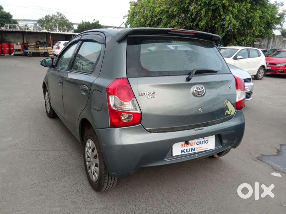 Toyota Etios Liva V, 2015, Petrol