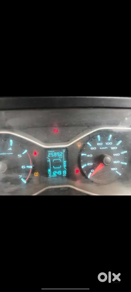 Mahindra Vision S 11 - 2018 Diesel