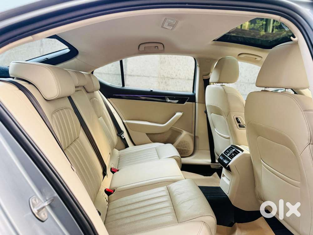 Skoda Superb 2.0 Tsi At L&k, 2020, Petrol