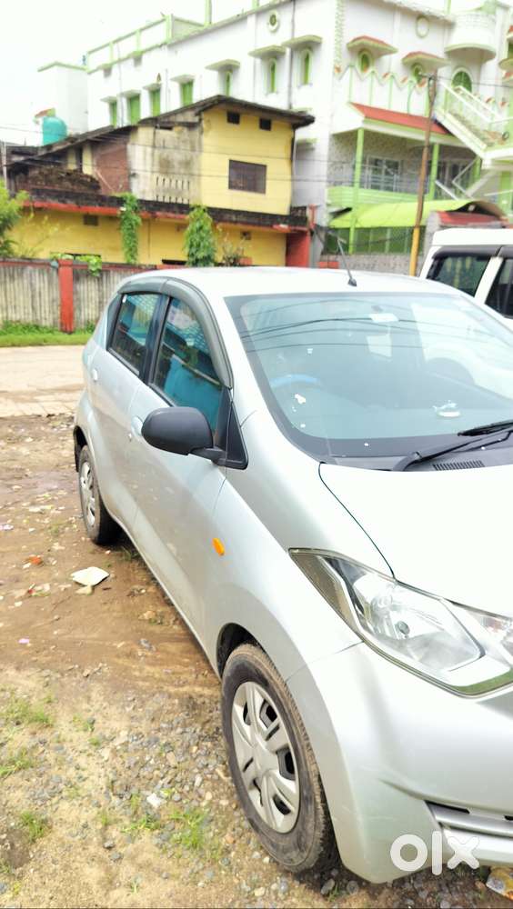 Datsun Redigo Silver