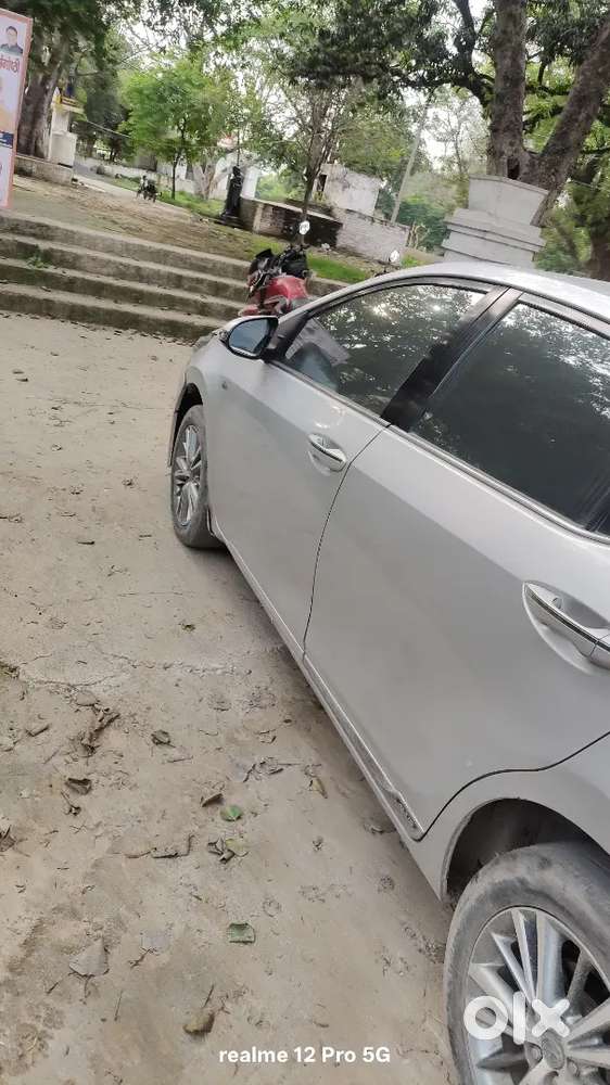 Toyota Corolla Altis 2015