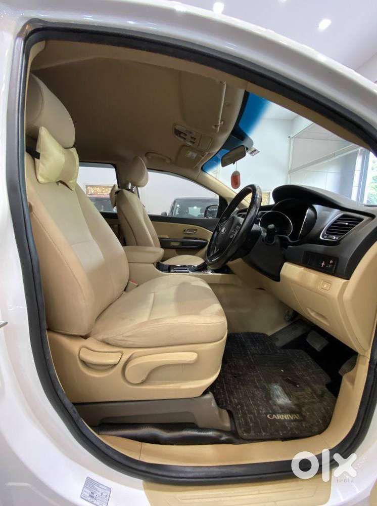 Kia Carnival Premium 8 Str, 2020, Diesel