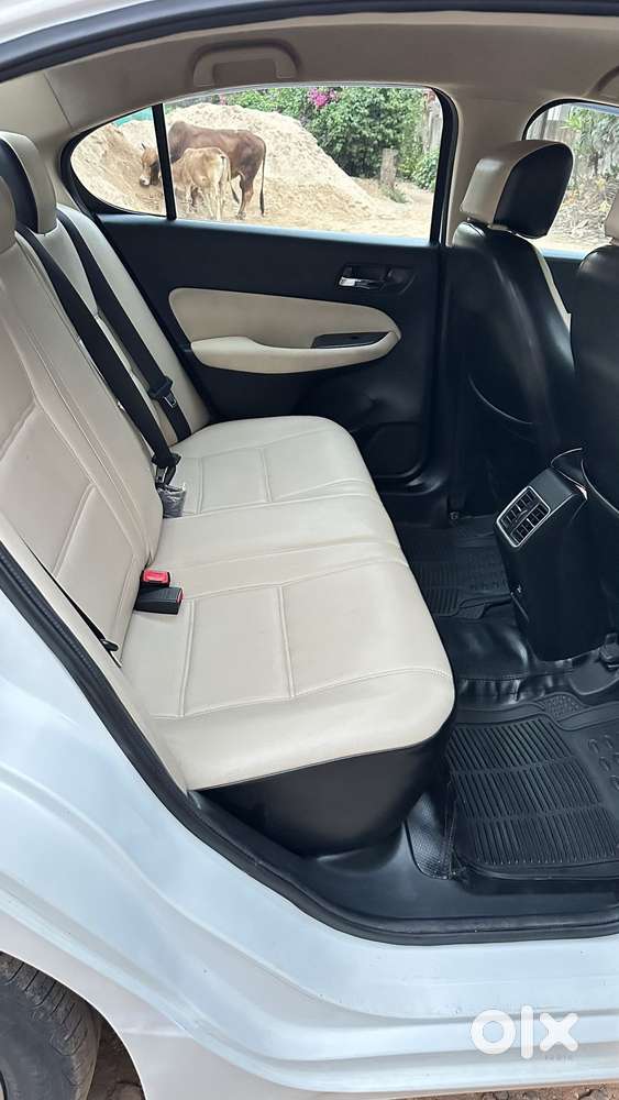 Honda City 1.5 V 5th Gen I-vtec Mt, 2020, Petrol