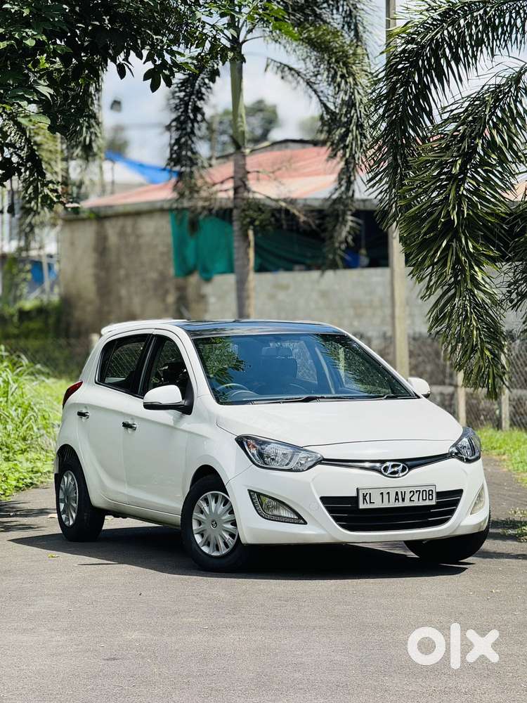 Hyundai I20 Sportz 1.2 Bs-iv, 2014, Petrol