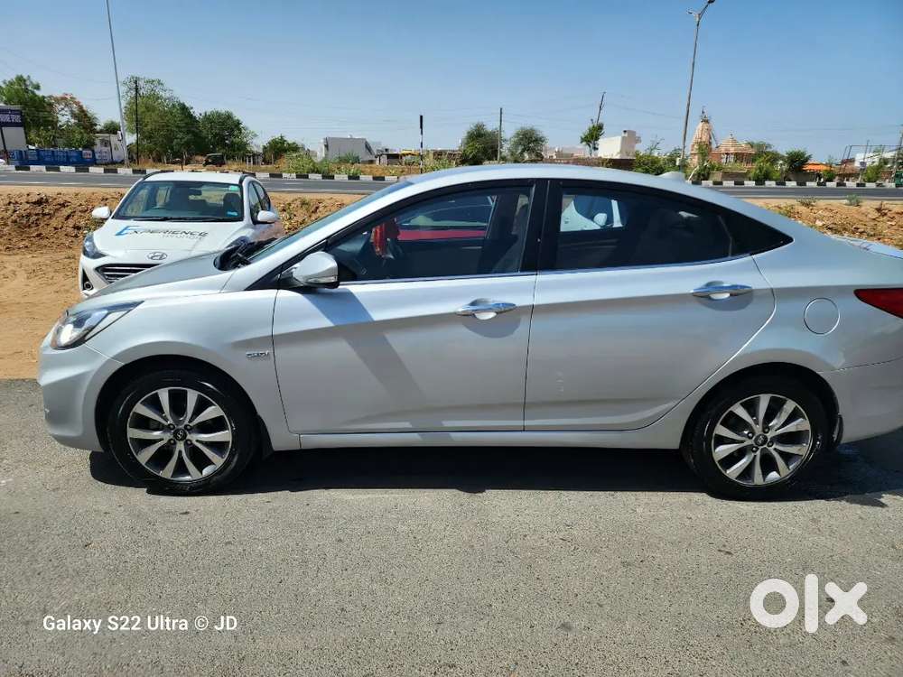 Hyundai Fluidic Verna 2015 Diesel 102000 Km Driven