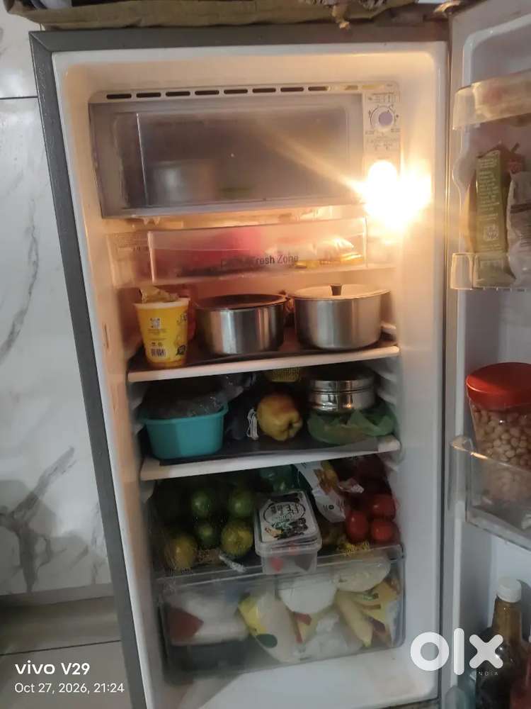 single door lg 5star refrigerator 9000