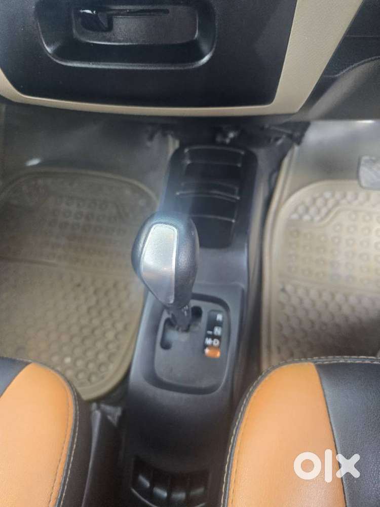 Maruti Suzuki Wagon R 1.0 Vxi Amt, 2017, Petrol