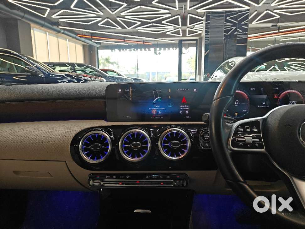 Mercedes-benz A-class Limousine 200d, 2022, Petrol