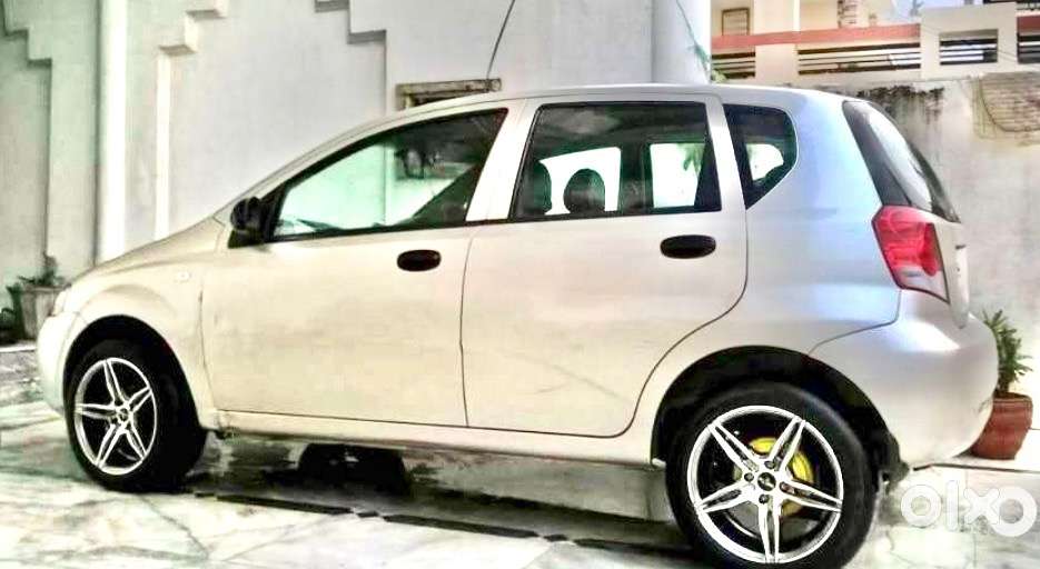 Chevrolet Aveo 2009 Petrol