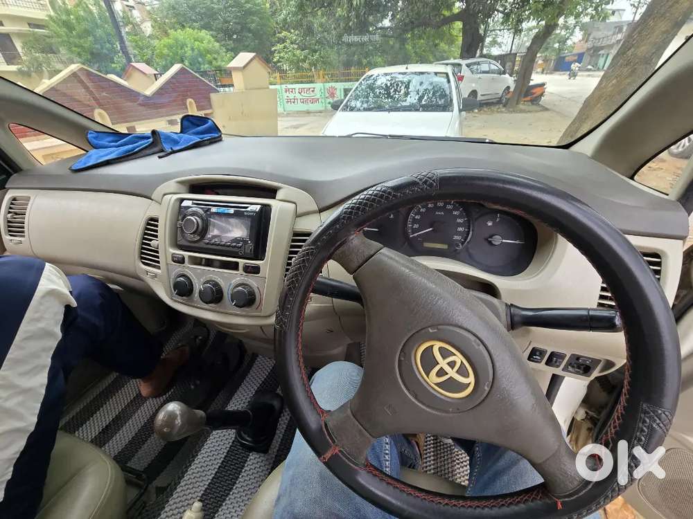 Sell My Innova 2013 Model Excellent Condition