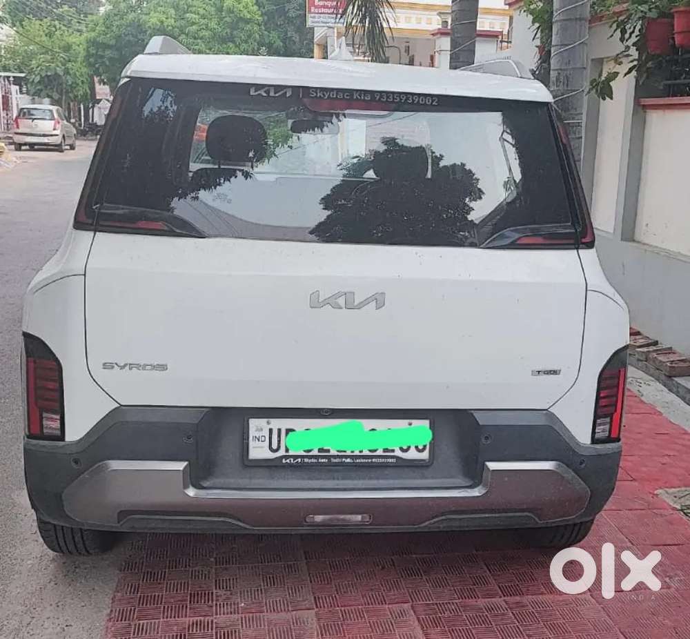 Brand New Condition Kia Syros.