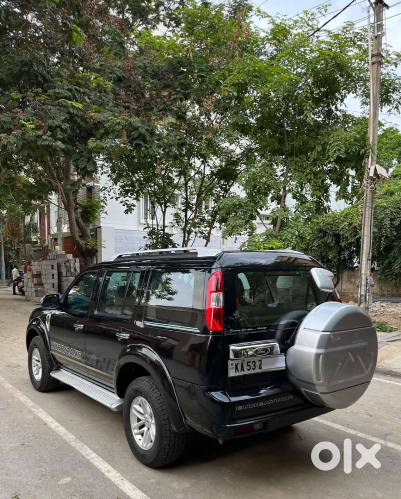 Ford Endeavour, 2011, Diesel