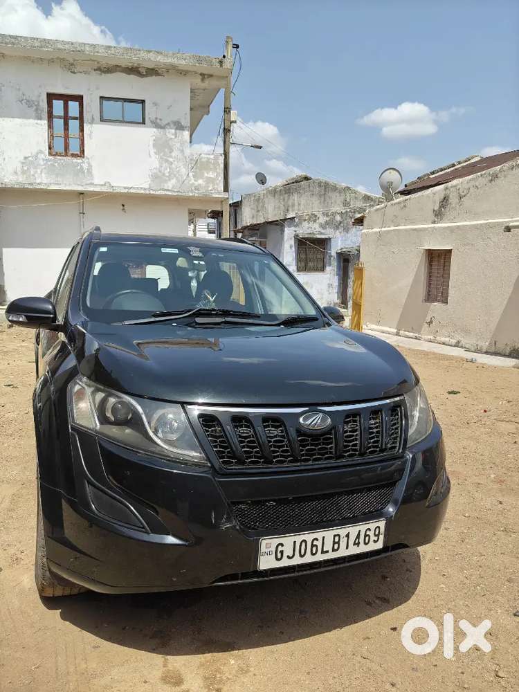 Mahindra Xuv500 2017 Diesel 109000 Km Driven