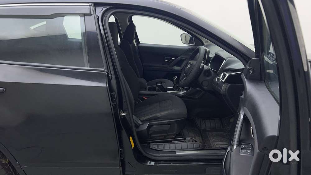 Tata Harrier 2.0 Kryotec Xt Plus Dark Edition, 2021, Diesel
