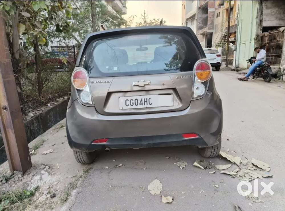 गाड़ी रनिंग कंडीशन में इसके सारे पार्ट्स बेचने हैं