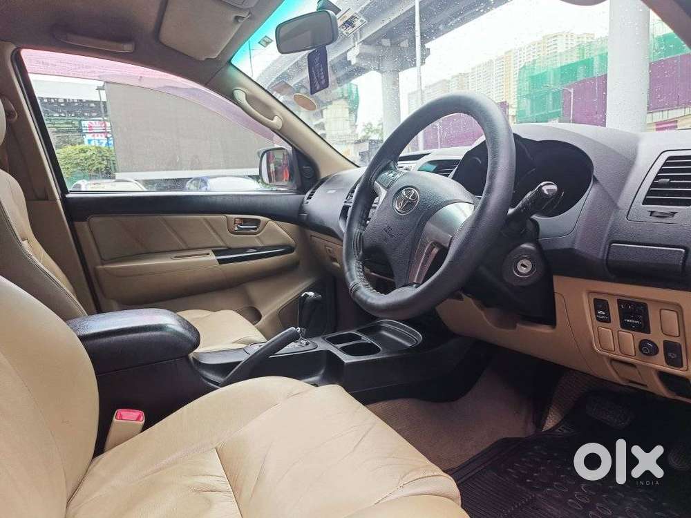 Toyota Fortuner 3.0 4x2 Automatic, 2015, Diesel