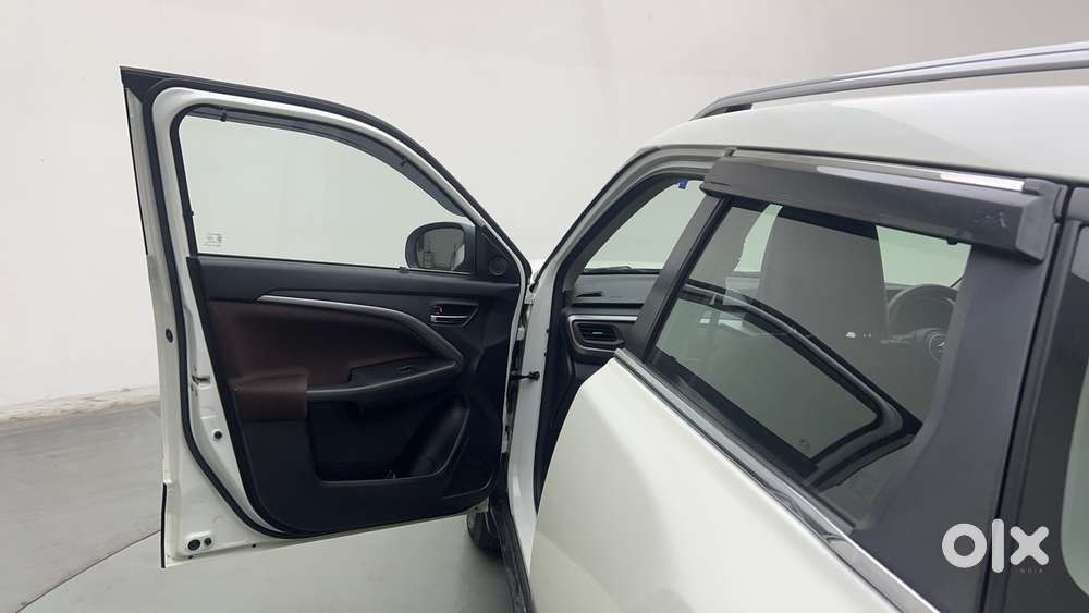 Maruti Suzuki Brezza Zxi Plus At, 2022, Petrol