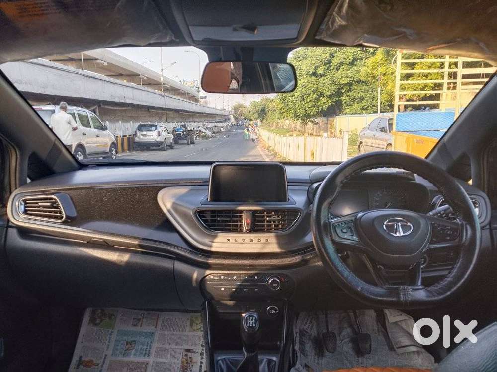 Tata Altroz 1.2 Xz Plus Dark Edition, 2022, Petrol