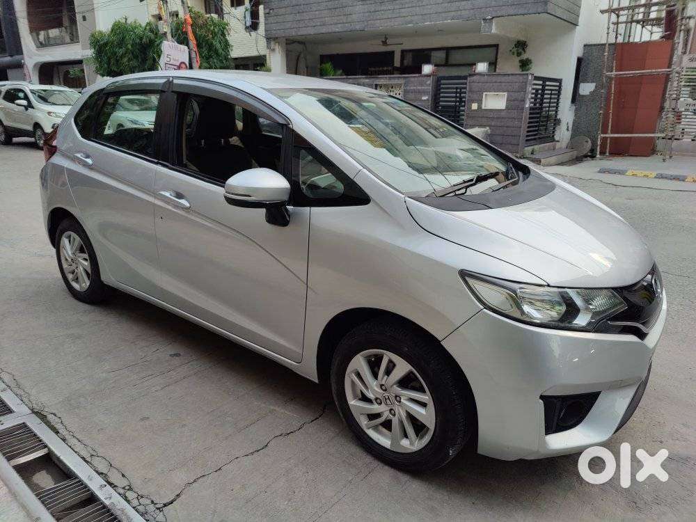 Honda Jazz V Mt Privilege, 2017, Petrol