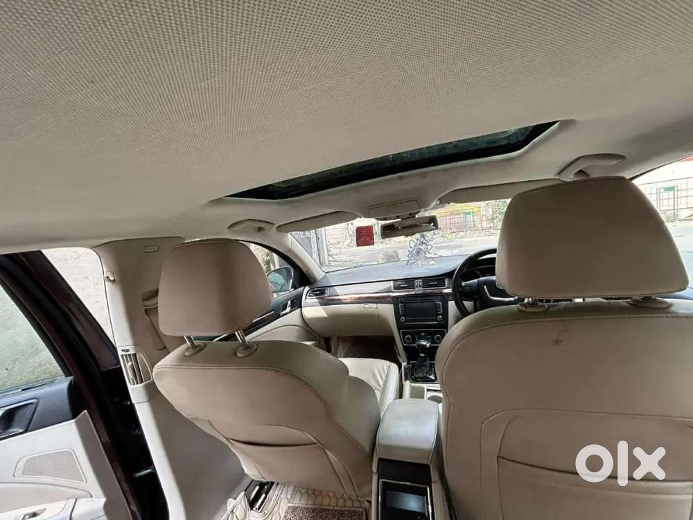 Skoda Superb 2009 Petrol Well Maintained And Good Condition