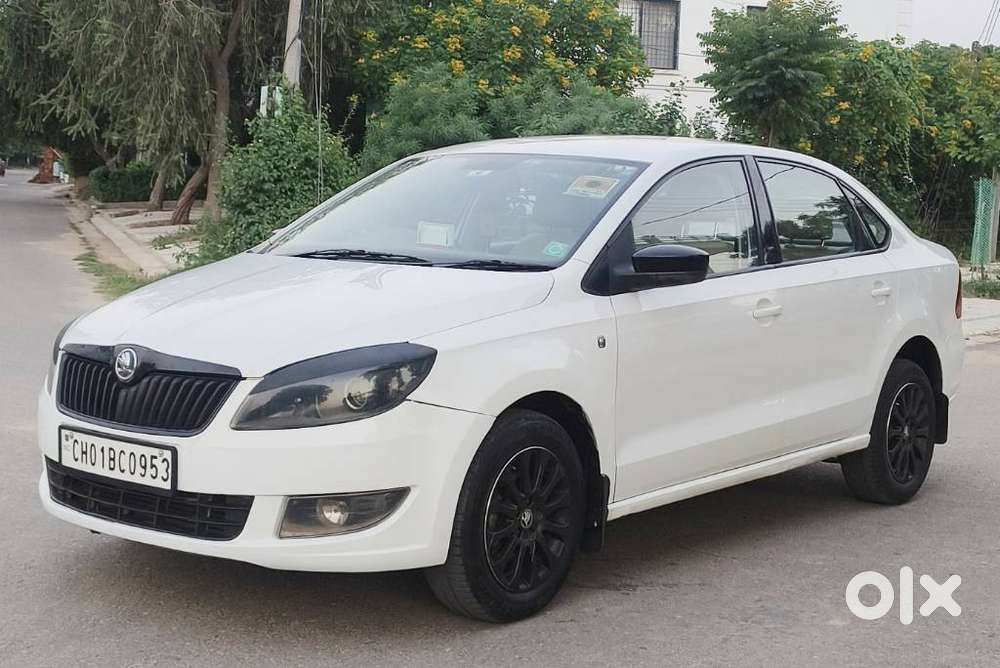 Skoda Rapid 1.5 Tdi At Elegance Black Package, 2015, Diesel