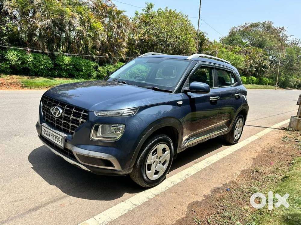 Hyundai Venue S 1.2 Petrol, 2020, Petrol