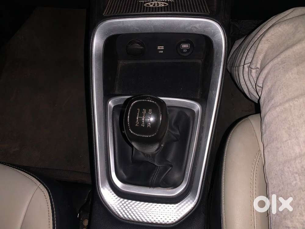 Kia Sonet 1.2 Htk Plus, 2021, Cng & Hybrids