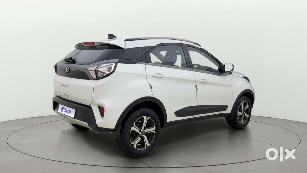 Tata Nexon 1.2 Revotron Xza Plus Premium, 2021, Petrol