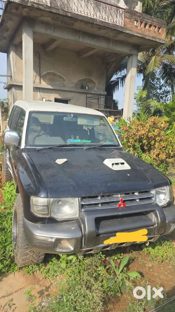 Mitsubishi Pajero Sport 2009 Petrol