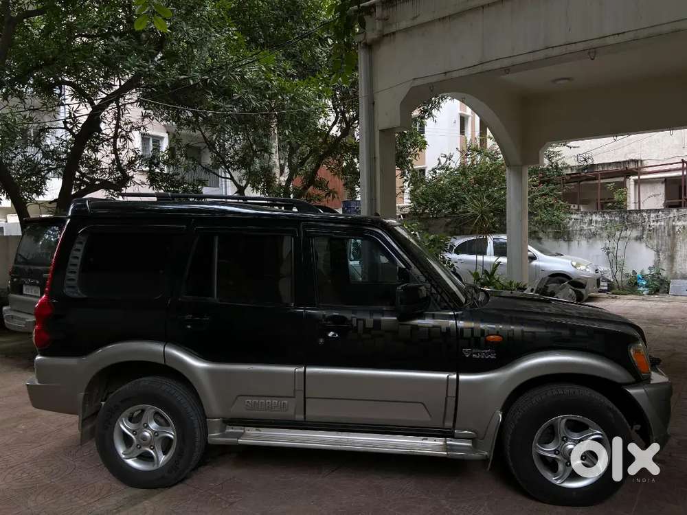 Mahindra Scorpio 2010 Car Manual
