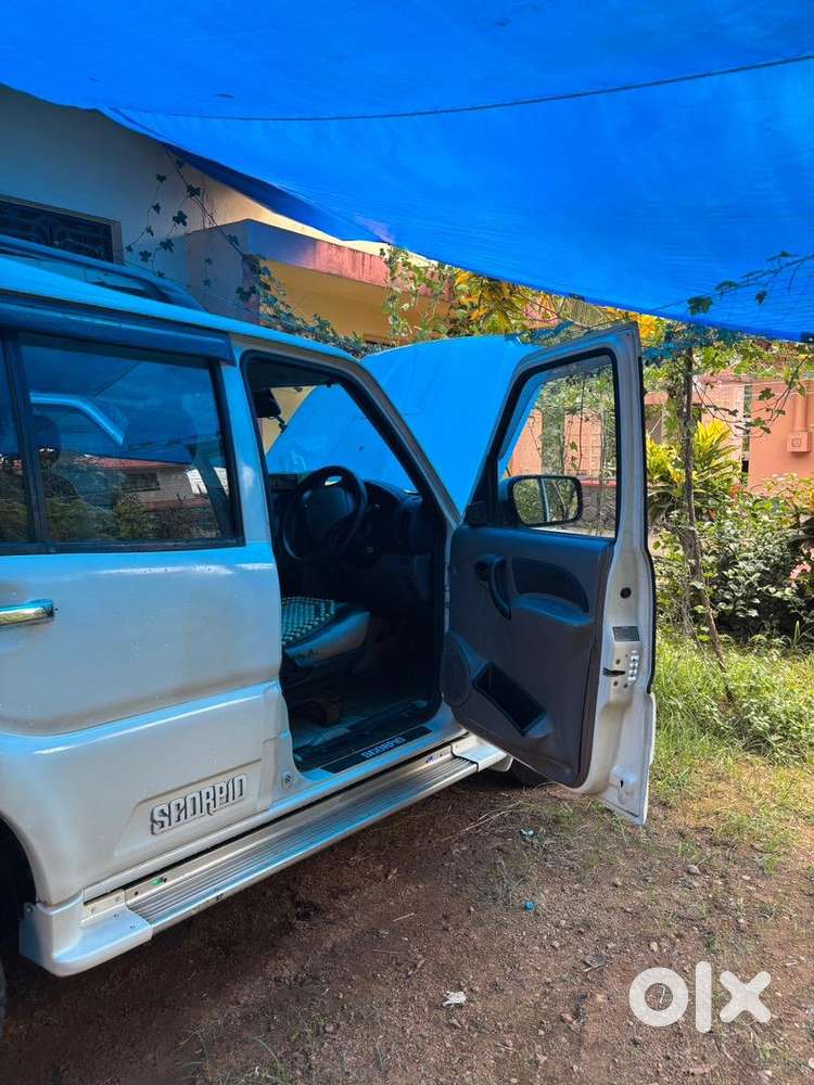 Mahindra Scorpio Getaway 2009 Diesel 15400 Km Driven