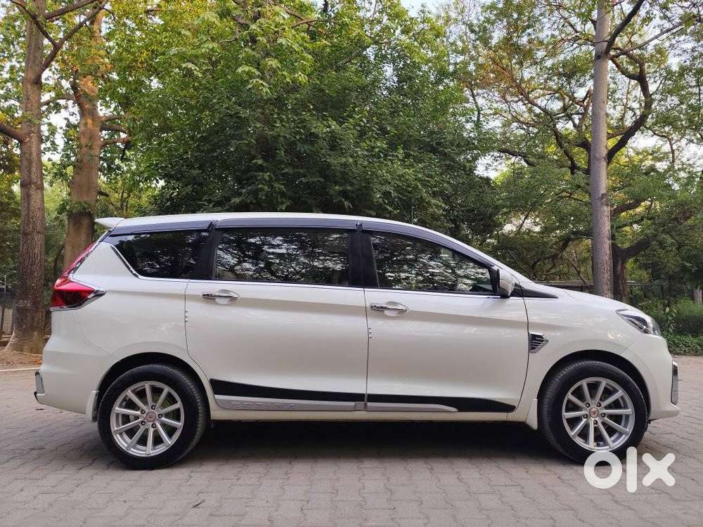 Maruti Suzuki Ertiga Zxi (o) Cng [2022-2023], 2023, Cng & Hybrids