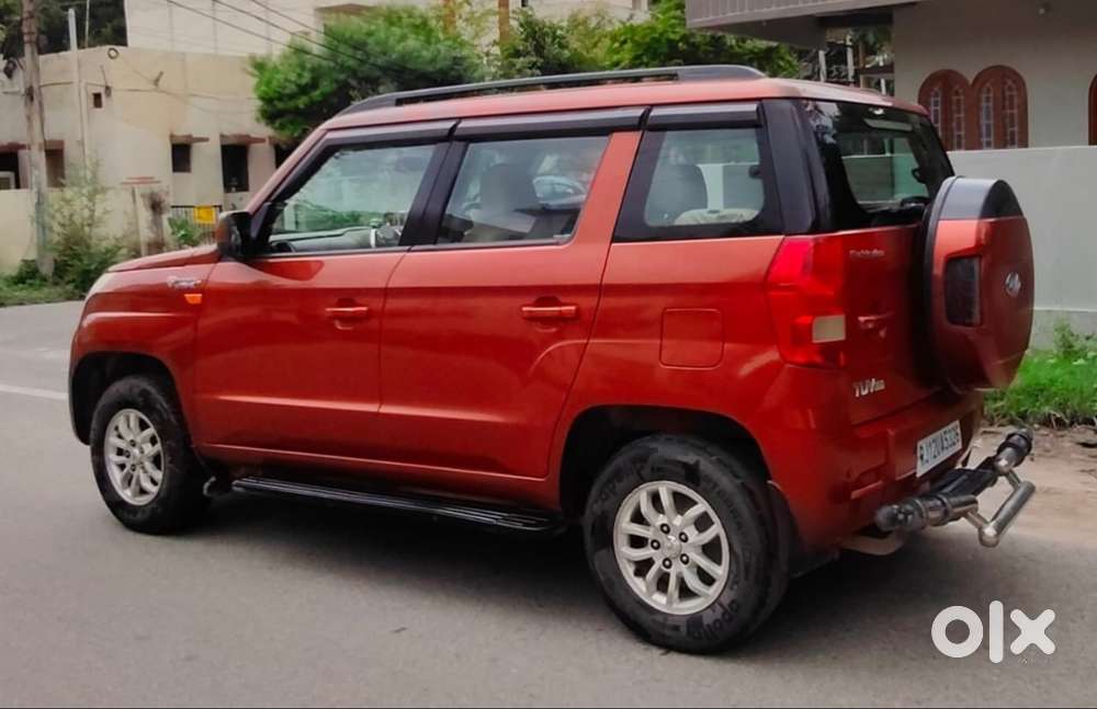 Mahindra Tuv 300 T8, 2017, Diesel