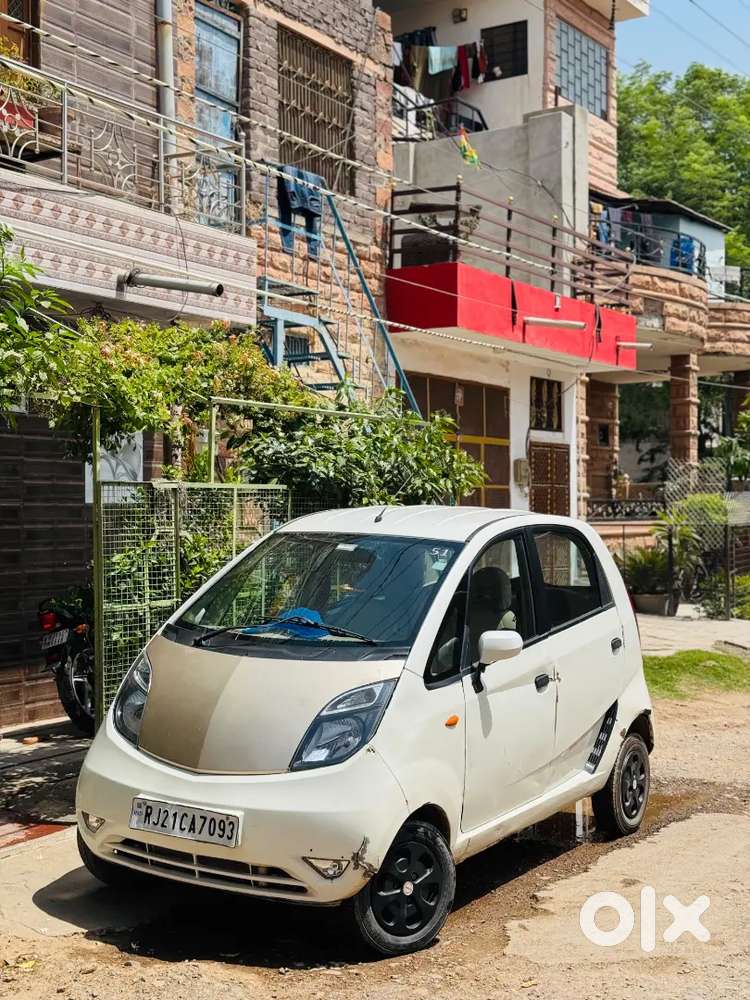 Tata Nano Genx Xt 2015