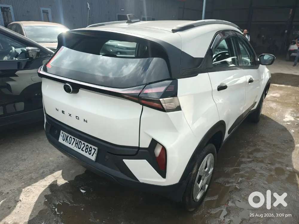 Tata Nexon Petrol 2024